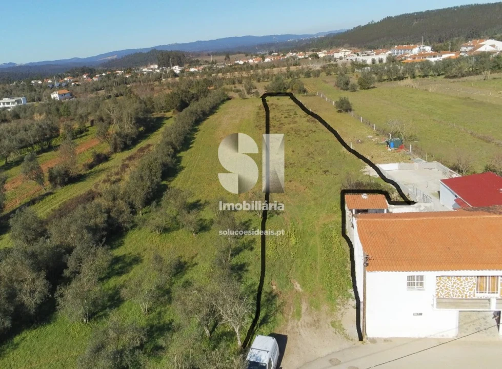 Terreno para Venda em Foz de Arouce e Casal de Ermio Foto 1