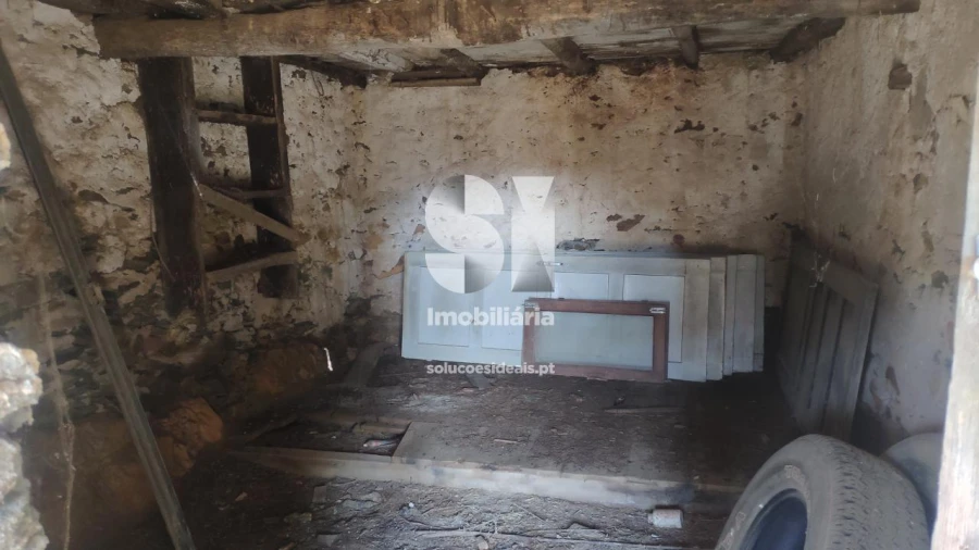 Moradia T6 para Venda em Poiares (Santo Andre) Foto 17