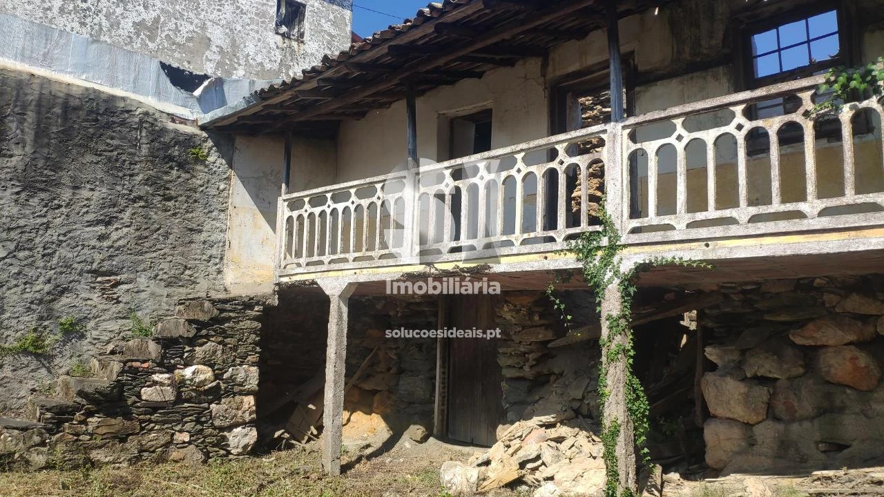 Moradia T6 para Venda em Poiares (Santo Andre) Foto 18