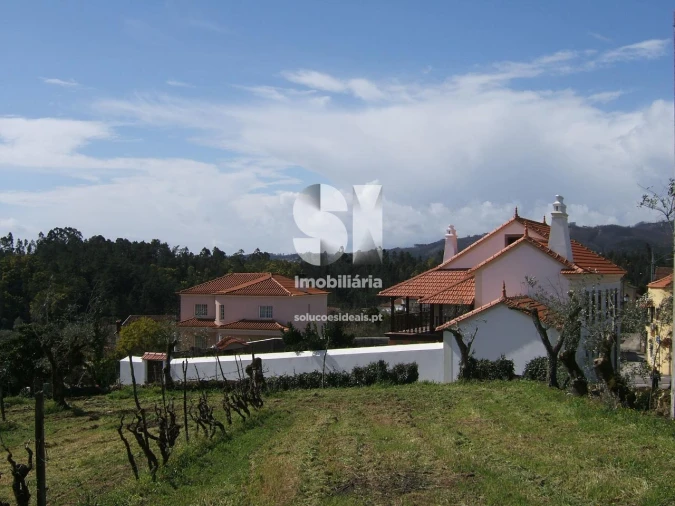 Moradia T3 para Venda em Arrifana Foto 7