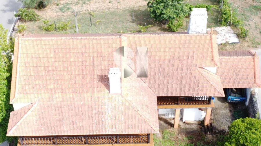 Moradia T3 para Venda em Arrifana Foto 12