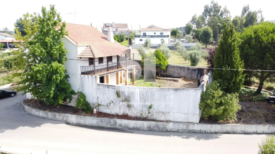 Moradia T3 para Venda em Arrifana Foto 15