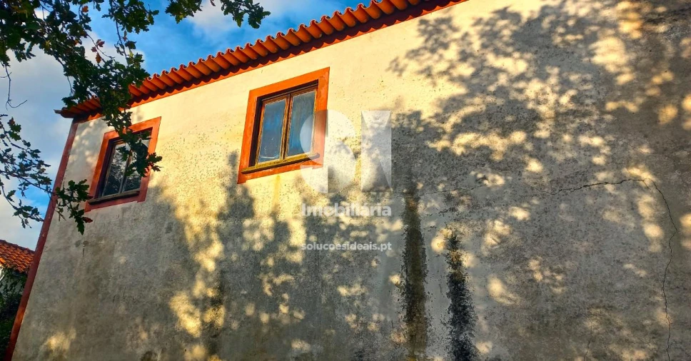 Moradia T2 para Venda em Arrifana Foto 4