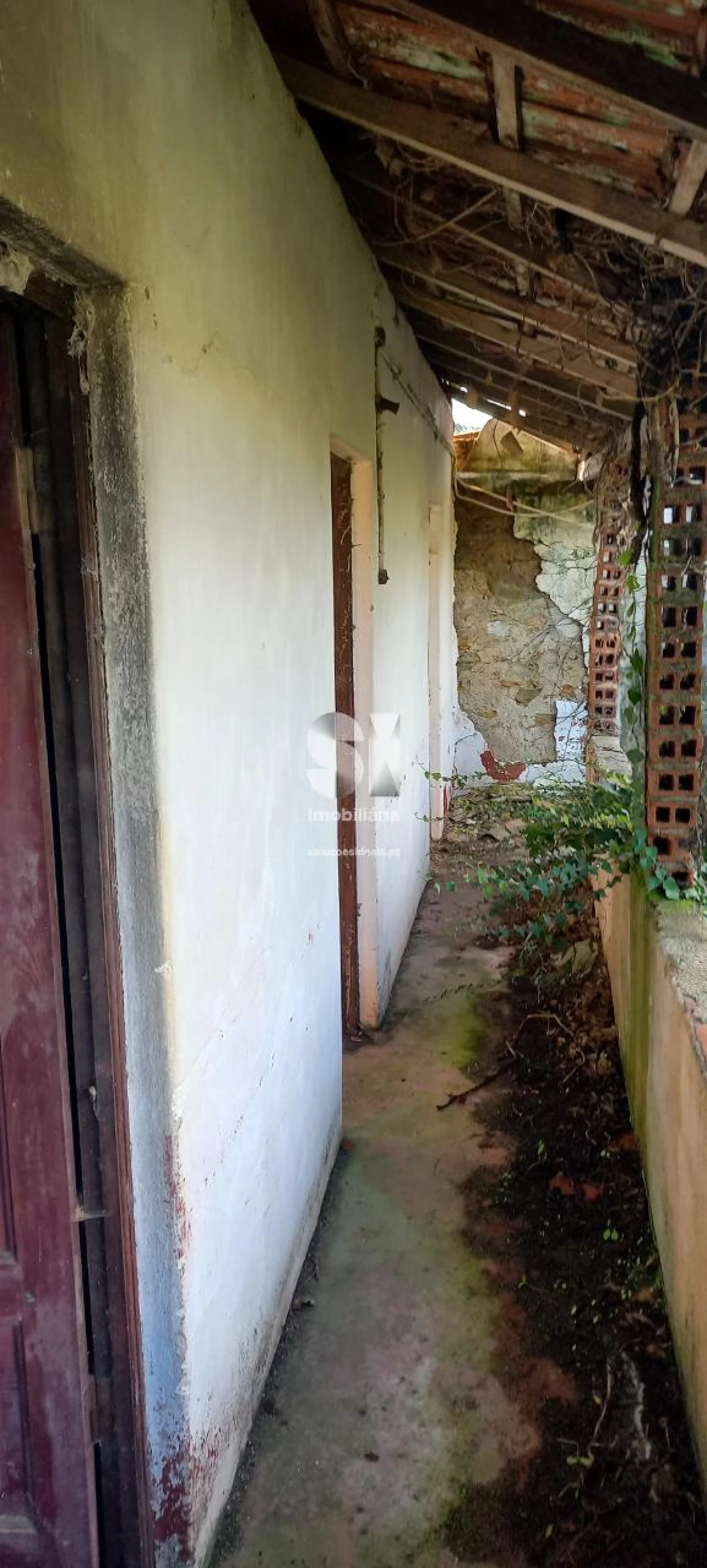 Moradia T2 para Venda em Arrifana Foto 3