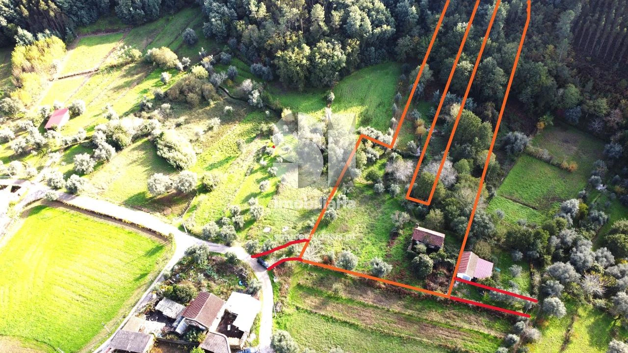 Moradia T2 para Venda em Arrifana Foto 1