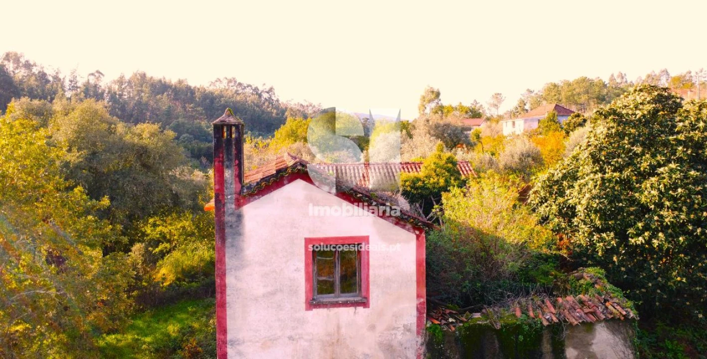 Moradia T2 para Venda em Arrifana Foto 19