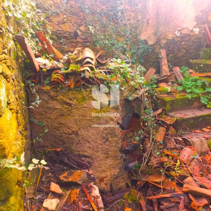 Moradia T2 para Venda em Arrifana Foto 25