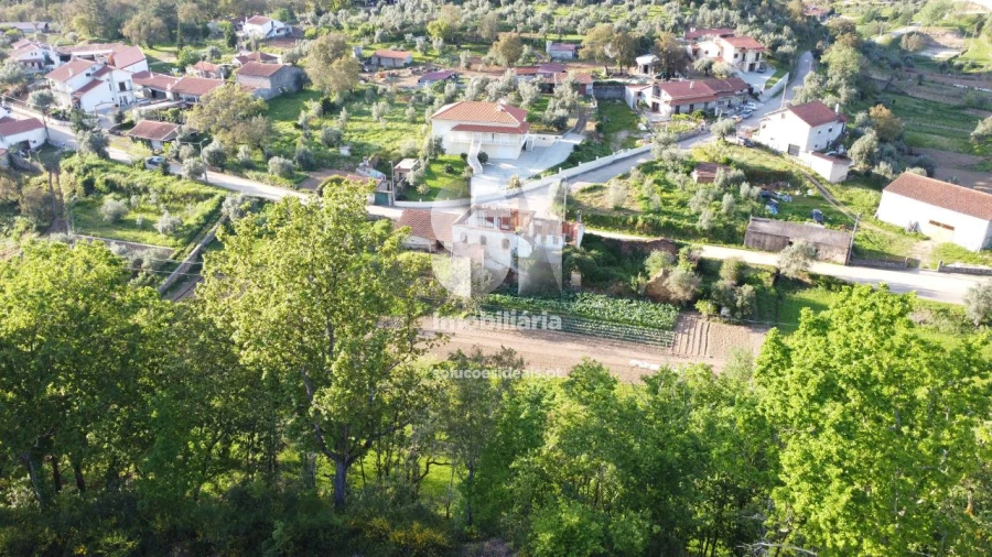 Moradia T10 para Venda em Lavegadas Foto 6