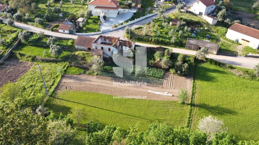 Moradia T10 para Venda em Lavegadas Foto 24