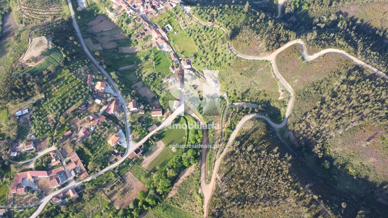 Moradia T10 para Venda em Lavegadas Foto 4