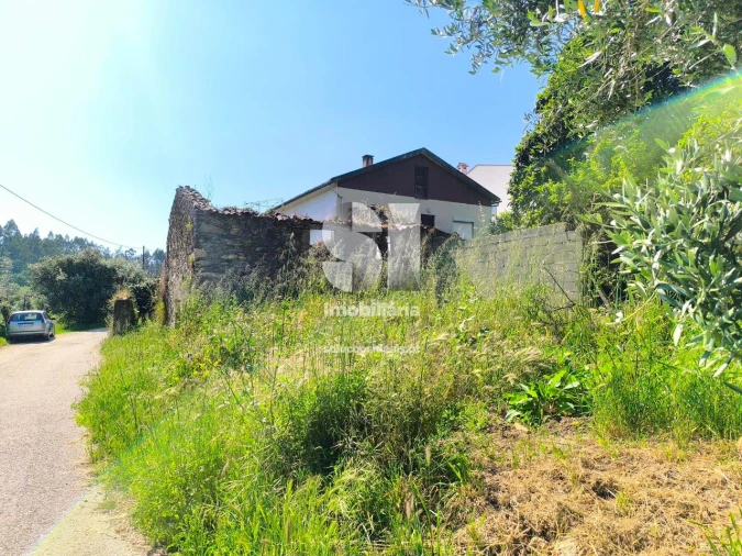 Moradia T1 para Venda em Arrifana Foto 3