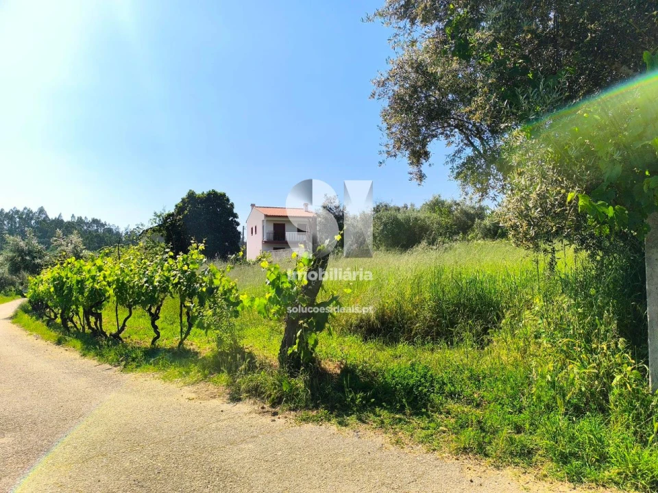 Moradia T1 para Venda em Arrifana Foto 4