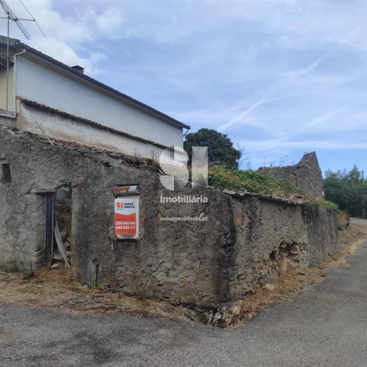 Moradia T1 para Venda em Arrifana Foto 14