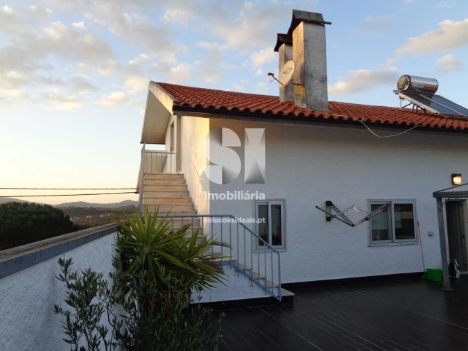 Apartamento T3 para Venda em São Miguel de Poiares Foto 12