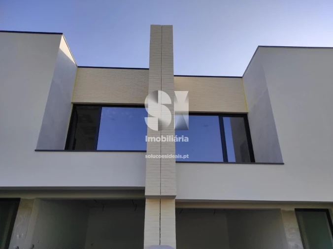 Moradia T4 para Venda em Arcos e Mogofores Foto 11