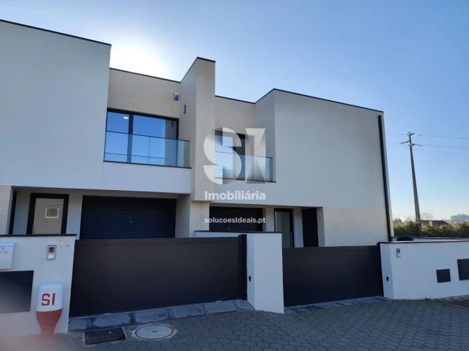 Moradia T4 para Venda em Arcos e Mogofores Foto 14