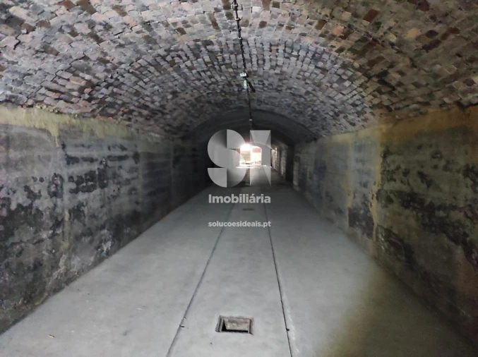 Armazém para Venda em Arcos e Mogofores Foto 11