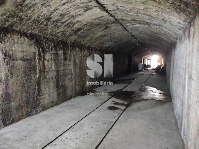 Armazém para Venda em Arcos e Mogofores Foto 13