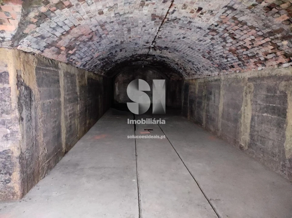 Armazém para Venda em Arcos e Mogofores Foto 9