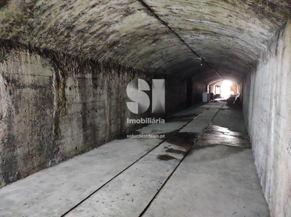 Armazém para Venda em Arcos e Mogofores Foto 13