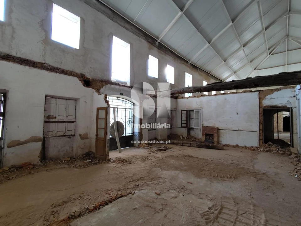 Armazém para Venda em Arcos e Mogofores Foto 21
