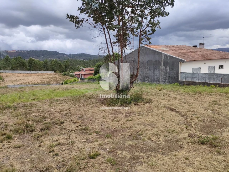 Terreno para Venda em Recarei Foto 1