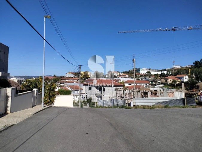 Moradia T3 para Venda em Rebordosa Foto 18