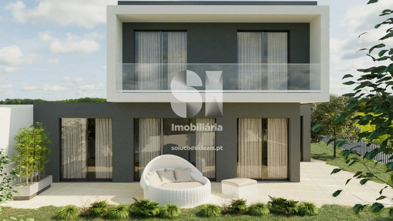 Moradia T3 para Venda em Rebordosa Foto 9