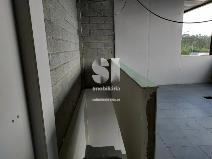 Armazém para Venda em Gandra Foto 14