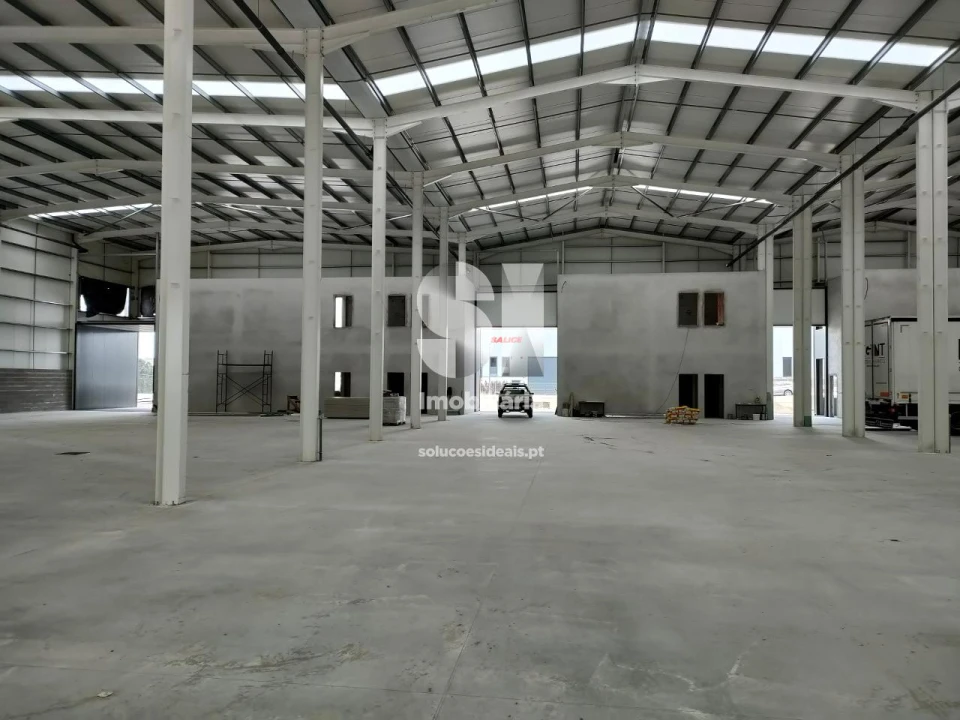 Armazém para Venda em Gandra Foto 9