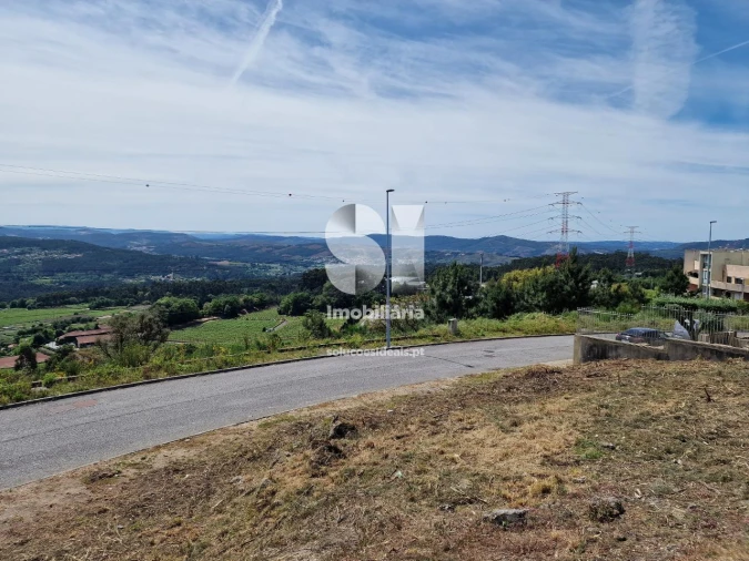 Terreno para Venda em Parada de Todeia Foto 33