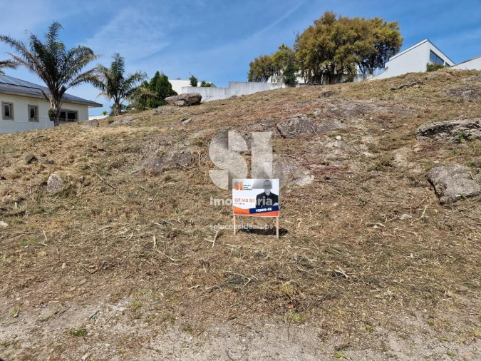Terreno para Venda em Parada de Todeia Foto 39