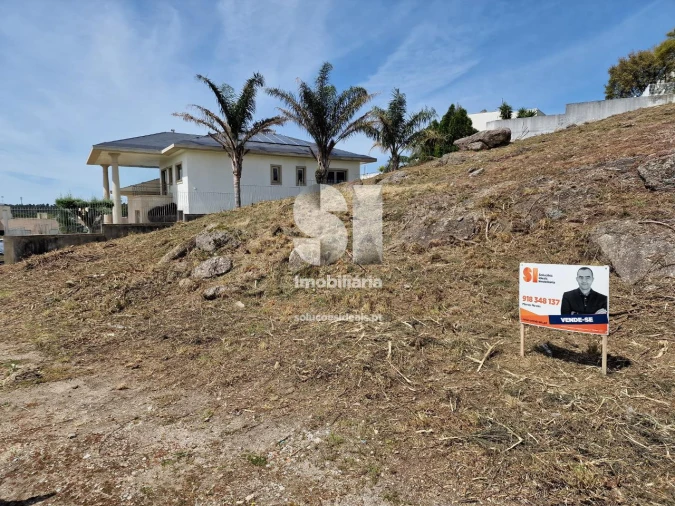 Terreno para Venda em Parada de Todeia Foto 4