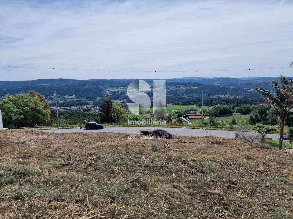 Terreno para Venda em Parada de Todeia Foto 27