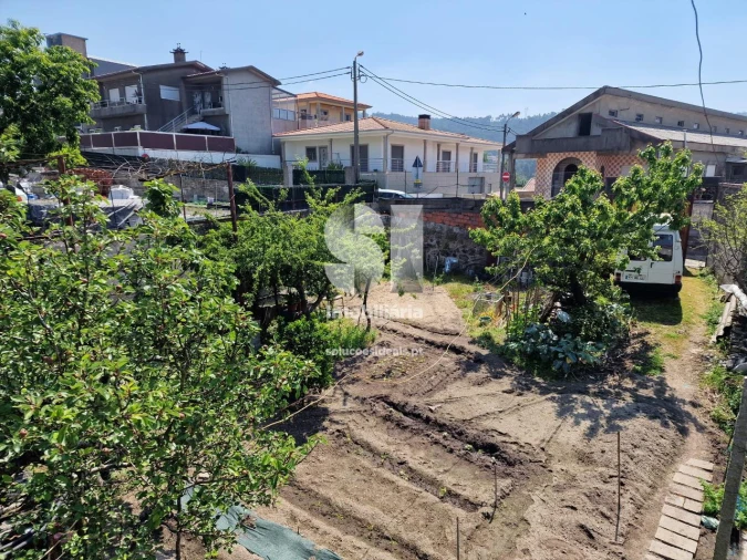 Terreno para Venda em Rebordosa Foto 13