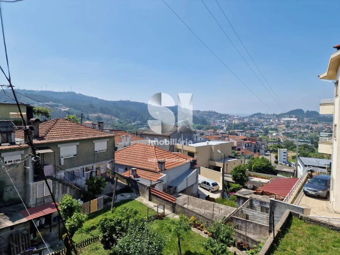 Terreno para Venda em Rebordosa Foto 2