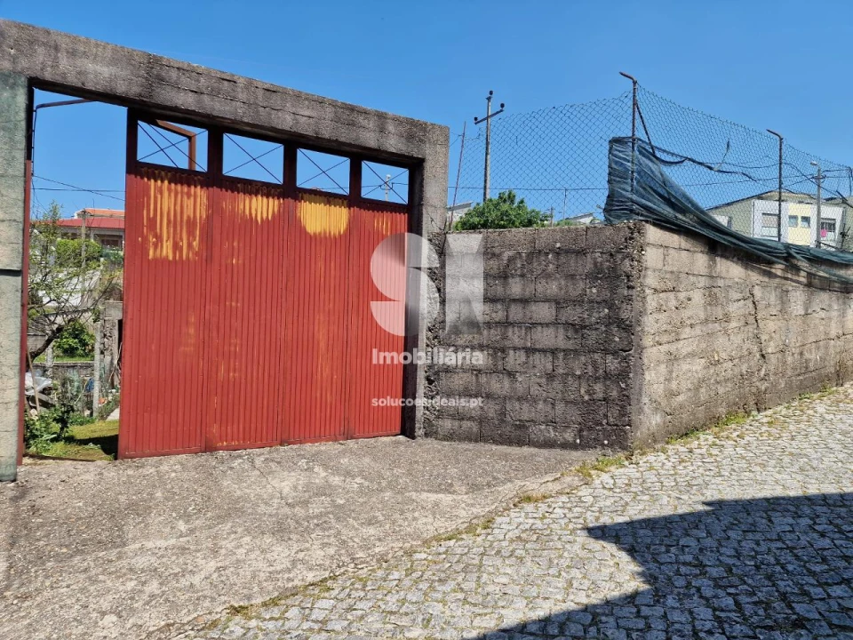 Terreno para Venda em Rebordosa Foto 4