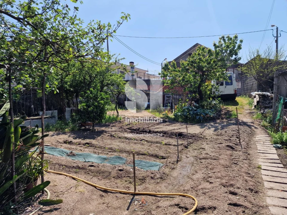 Terreno para Venda em Rebordosa Foto 9