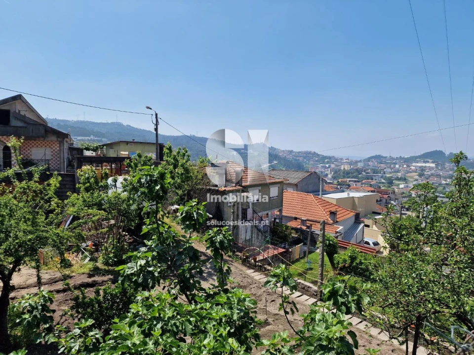 Terreno para Venda em Rebordosa Foto 11