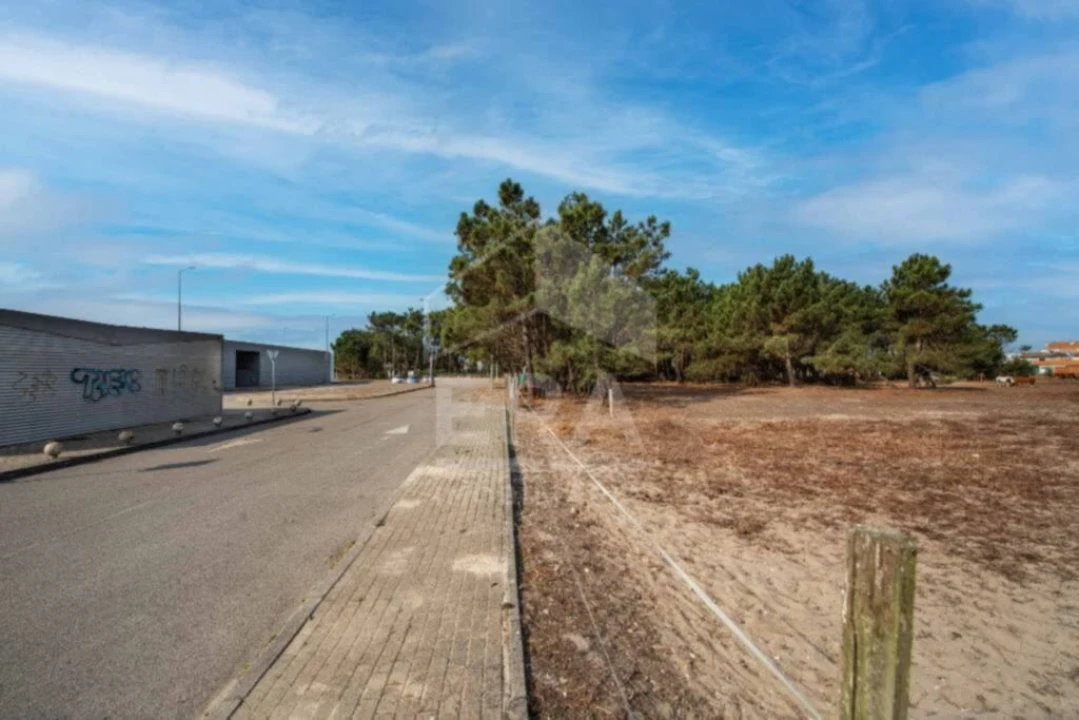 Terreno para Venda em Gafanha da Nazaré Foto 2