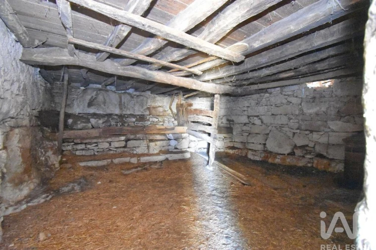 Moradia T2 para Venda em Degracias e Pombalinho Foto 16