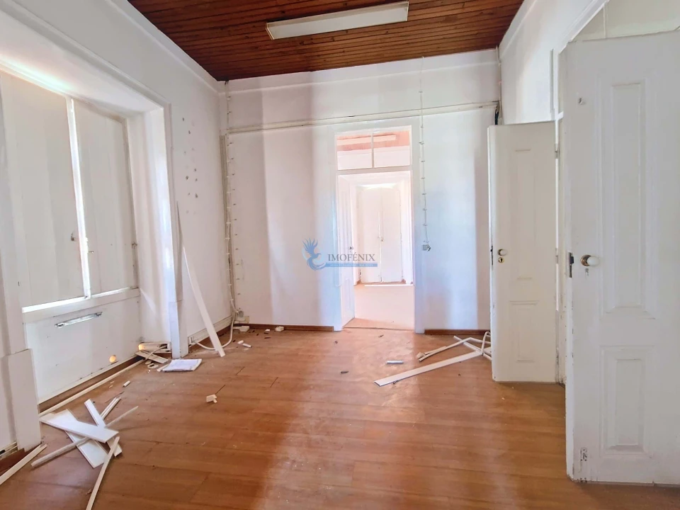 Prédio para Venda em Silves Foto 35