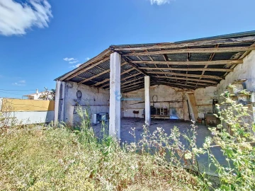 Prédio para Venda em Silves