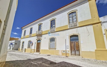 Prédio para Venda em Silves