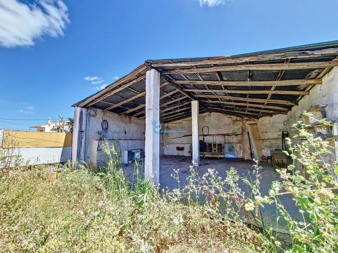 Prédio para Venda em Silves Foto 11