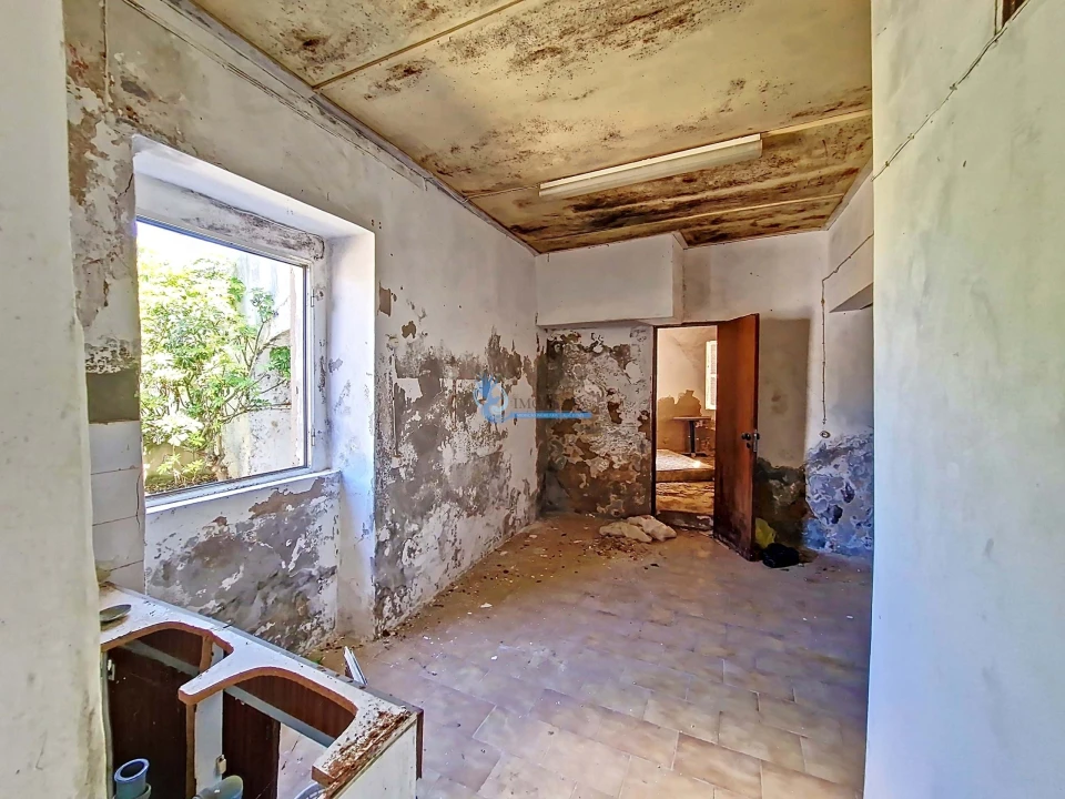 Prédio para Venda em Silves Foto 8