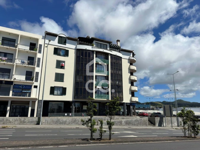 Apartamento T3 para Venda em Ponta Delgada (São Pedro) Foto 16