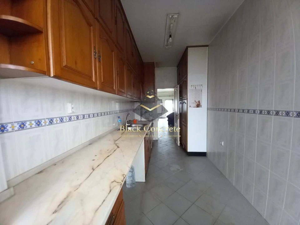 Apartamento T3 para Venda em Costa da Caparica Foto 31