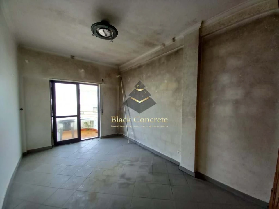 Apartamento T3 para Venda em Costa da Caparica Foto 27