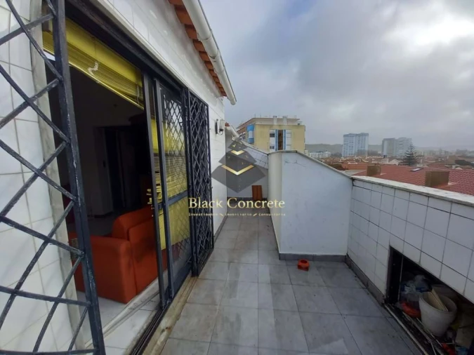 Apartamento T3 para Venda em Costa da Caparica Foto 9